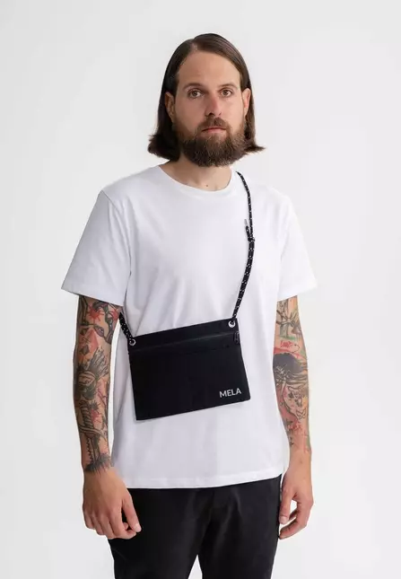 Sneha-Ripstop-Bag-medium-black-Men-01.jpg Ripstop Umhängetasche Modell: Sneha GOTS