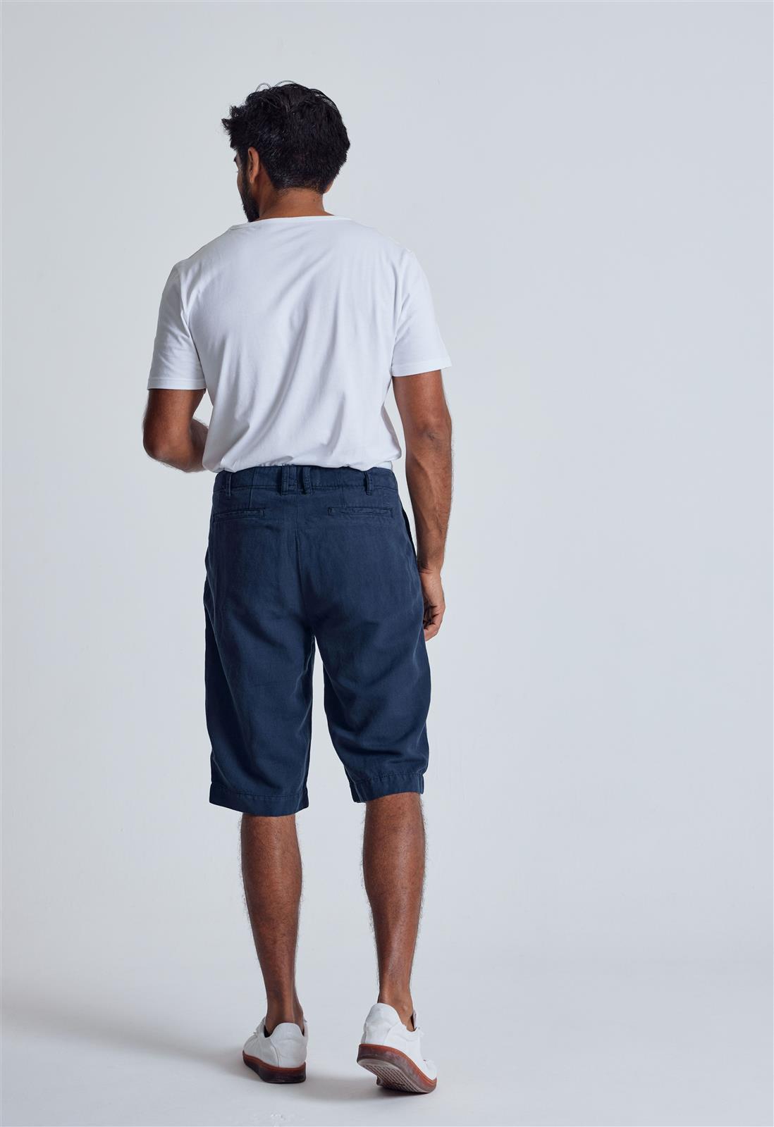 Leinen Chino Shorts Modell: Bird