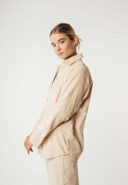 Cord Overshirt Modell: Jiya