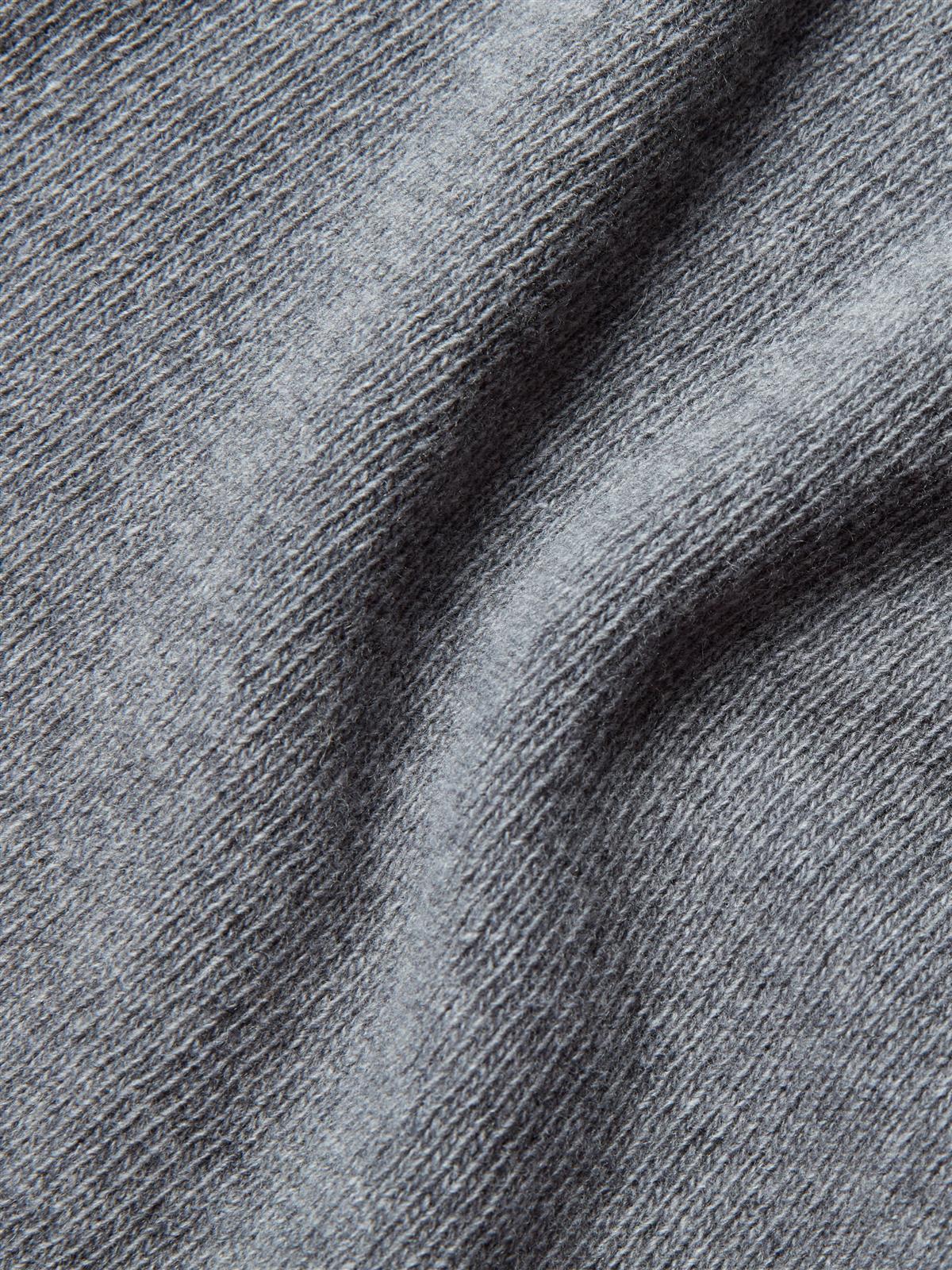 Wollpullover Modell: Lea