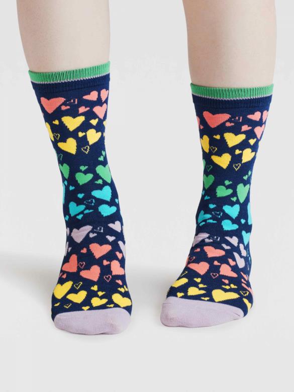 Socken Modell: Eva Heart Scatter