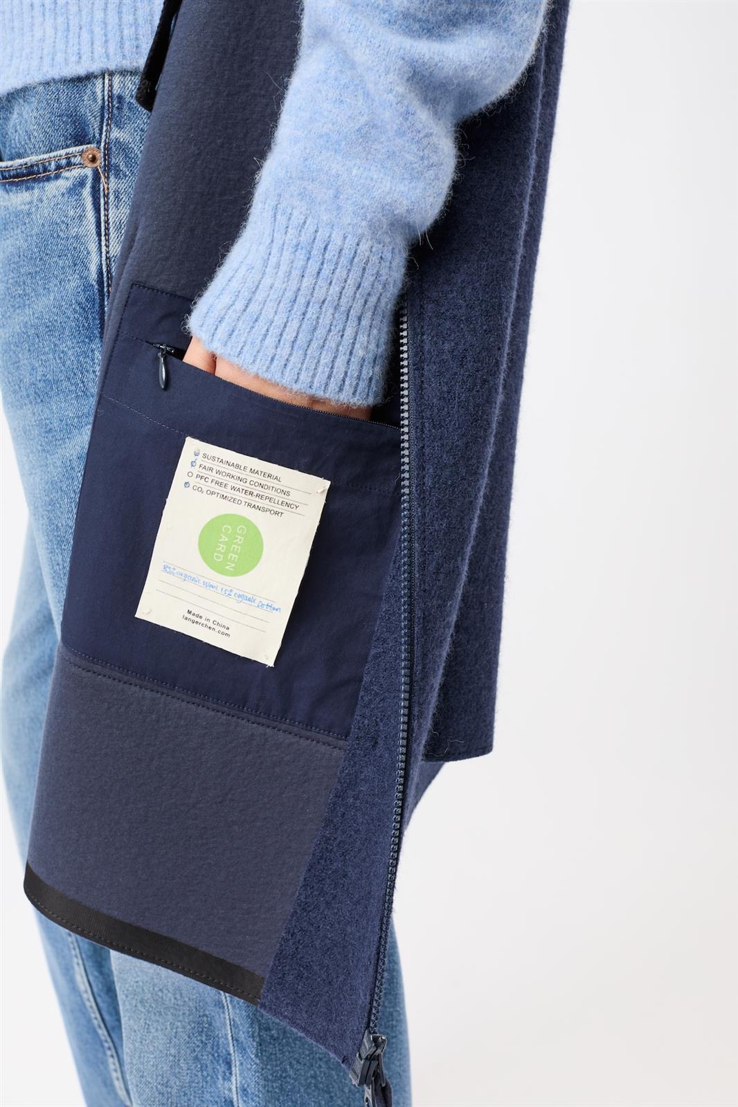 Kapuzenjacke aus Wollwalk