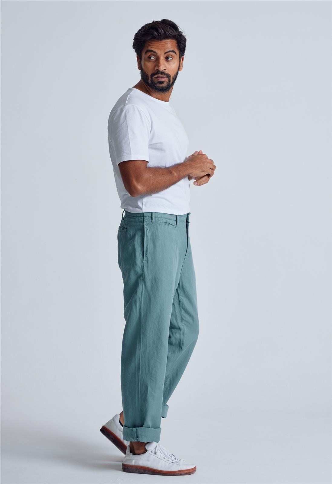 Leinen Chino Relaxed Fit Modell: Bird