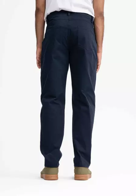 Hose Modell: Pintu GOTS Hose Modell: Pintu GOTS