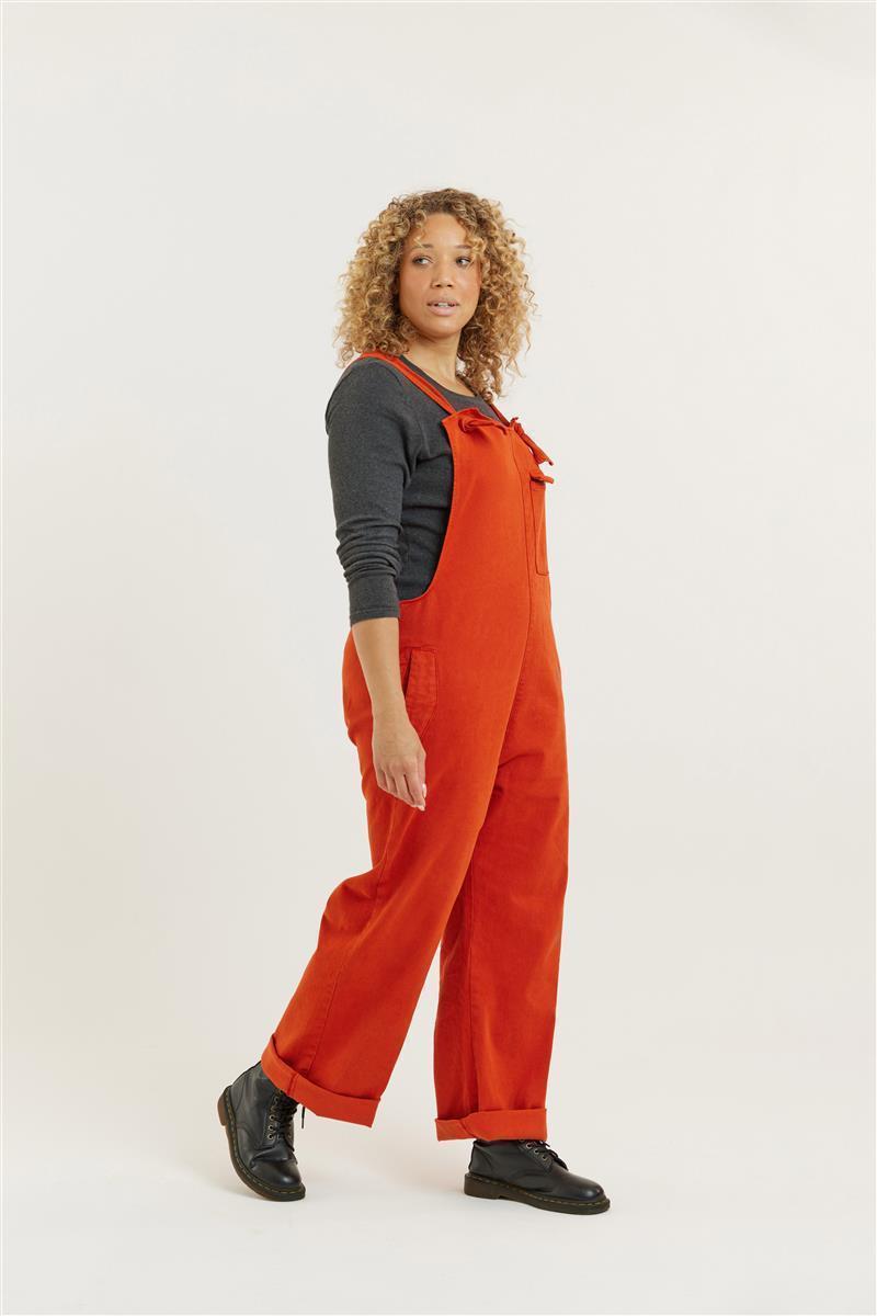 Tencel Relaxed Fit Latzhose Modell: Lou-Barker