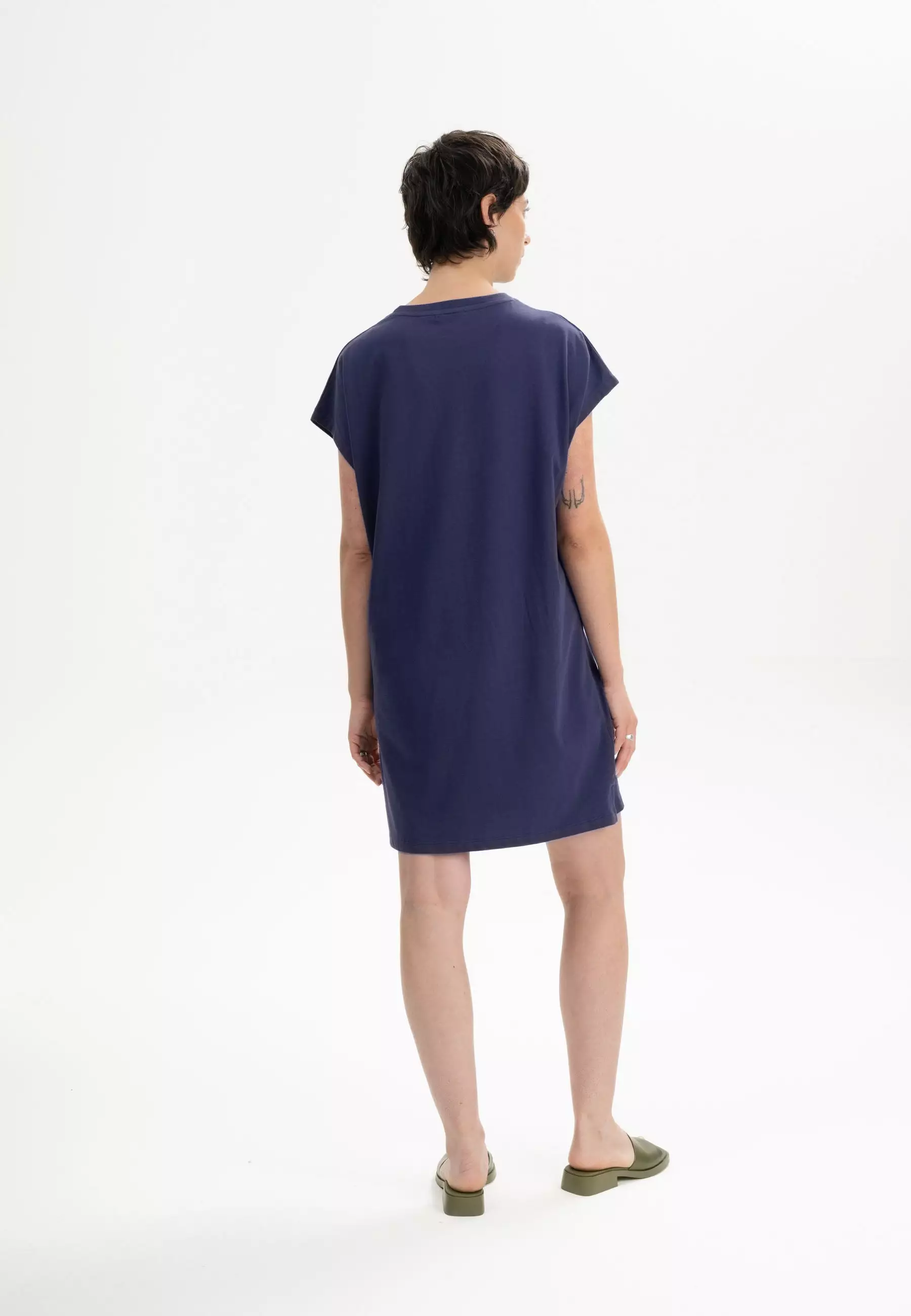 T-Shirtkleid Modell: Sunea GOTS