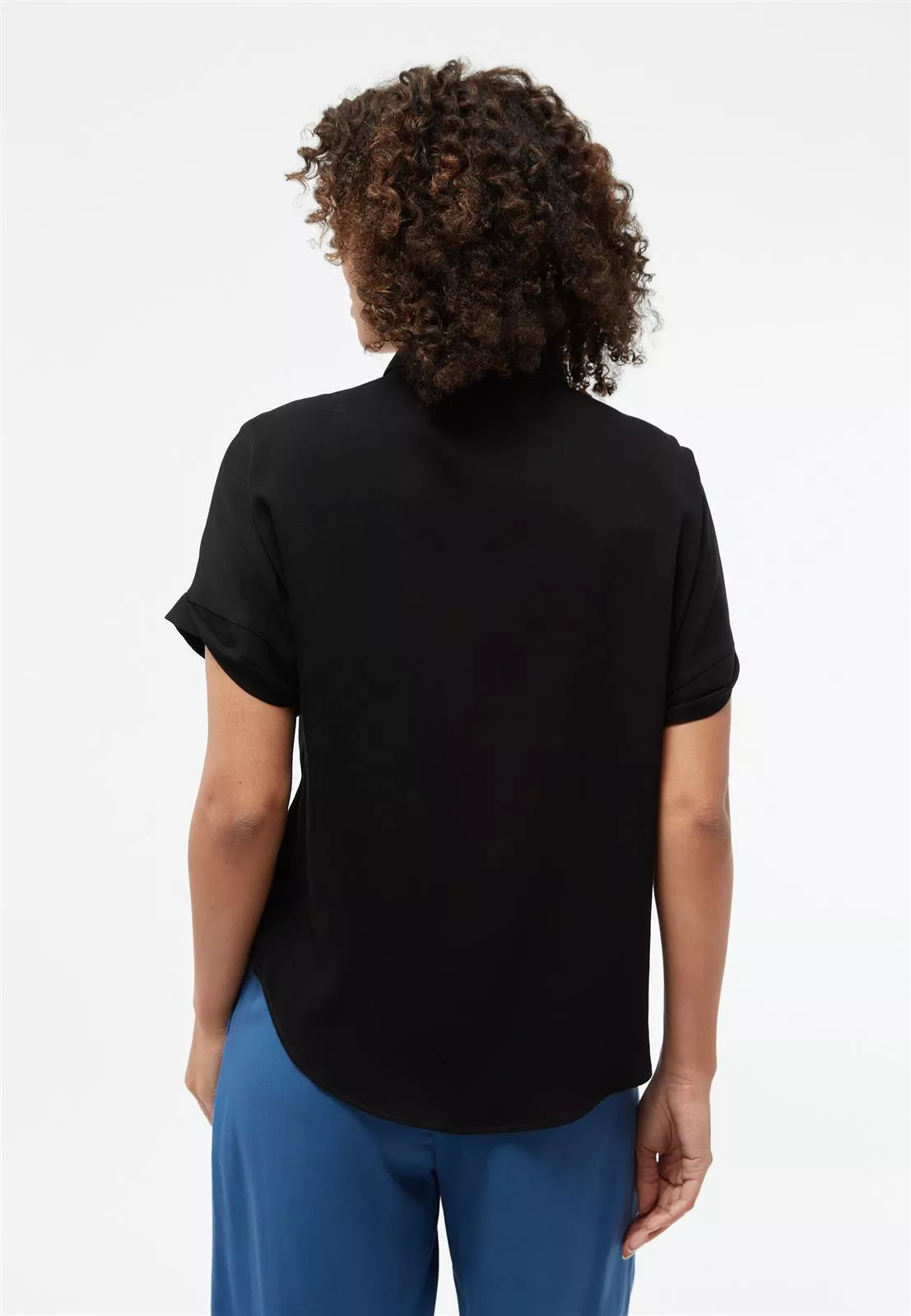 Ecovero Bluse Modell: Sarah