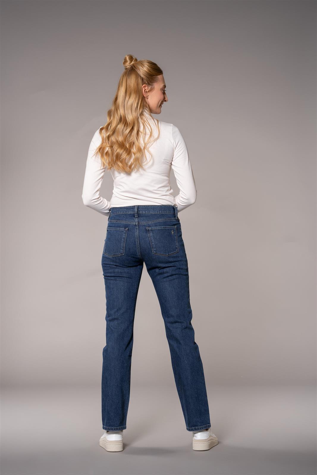 Straight Leg Jeanshose Modell: No:va