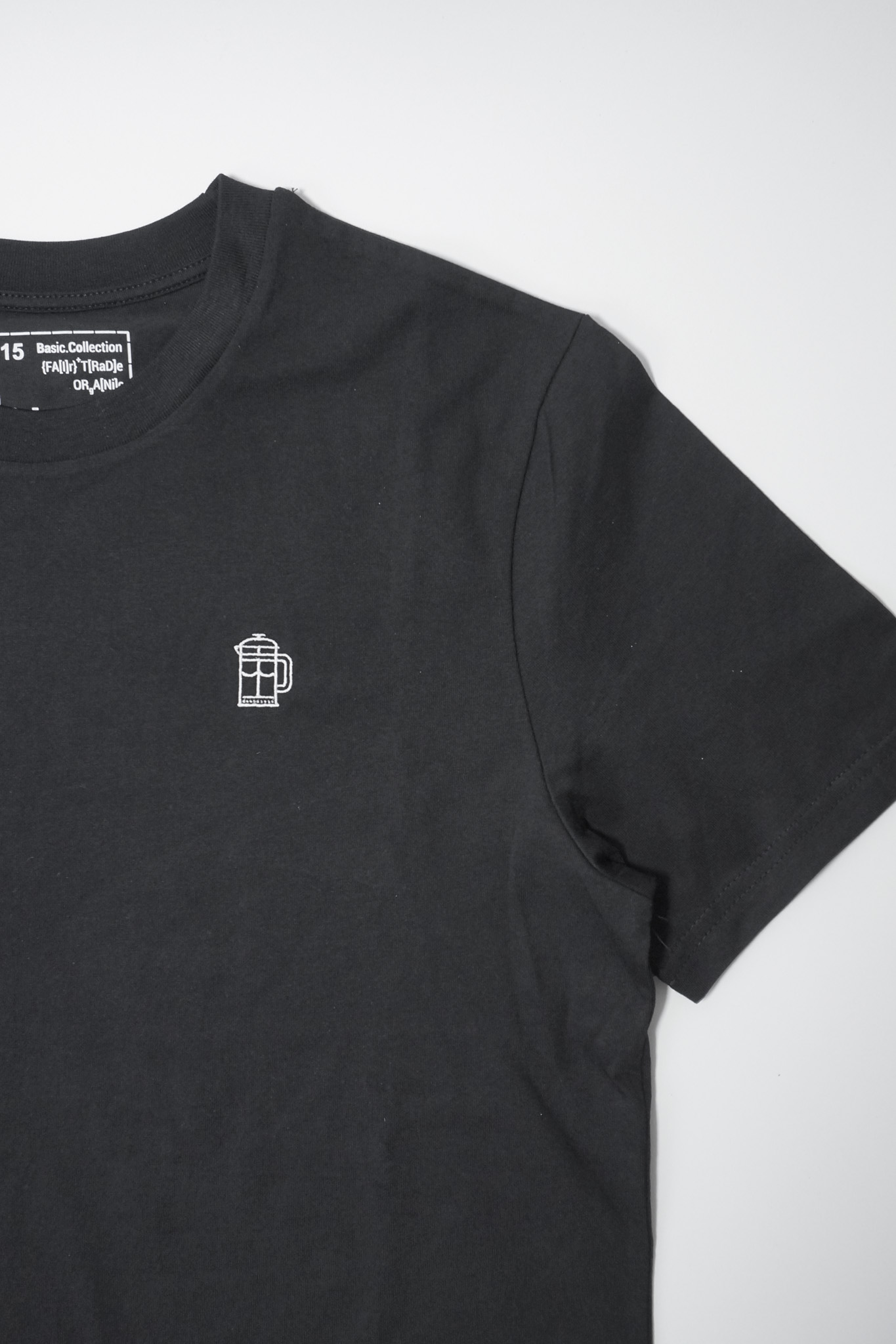 Besticktes T-Shirt