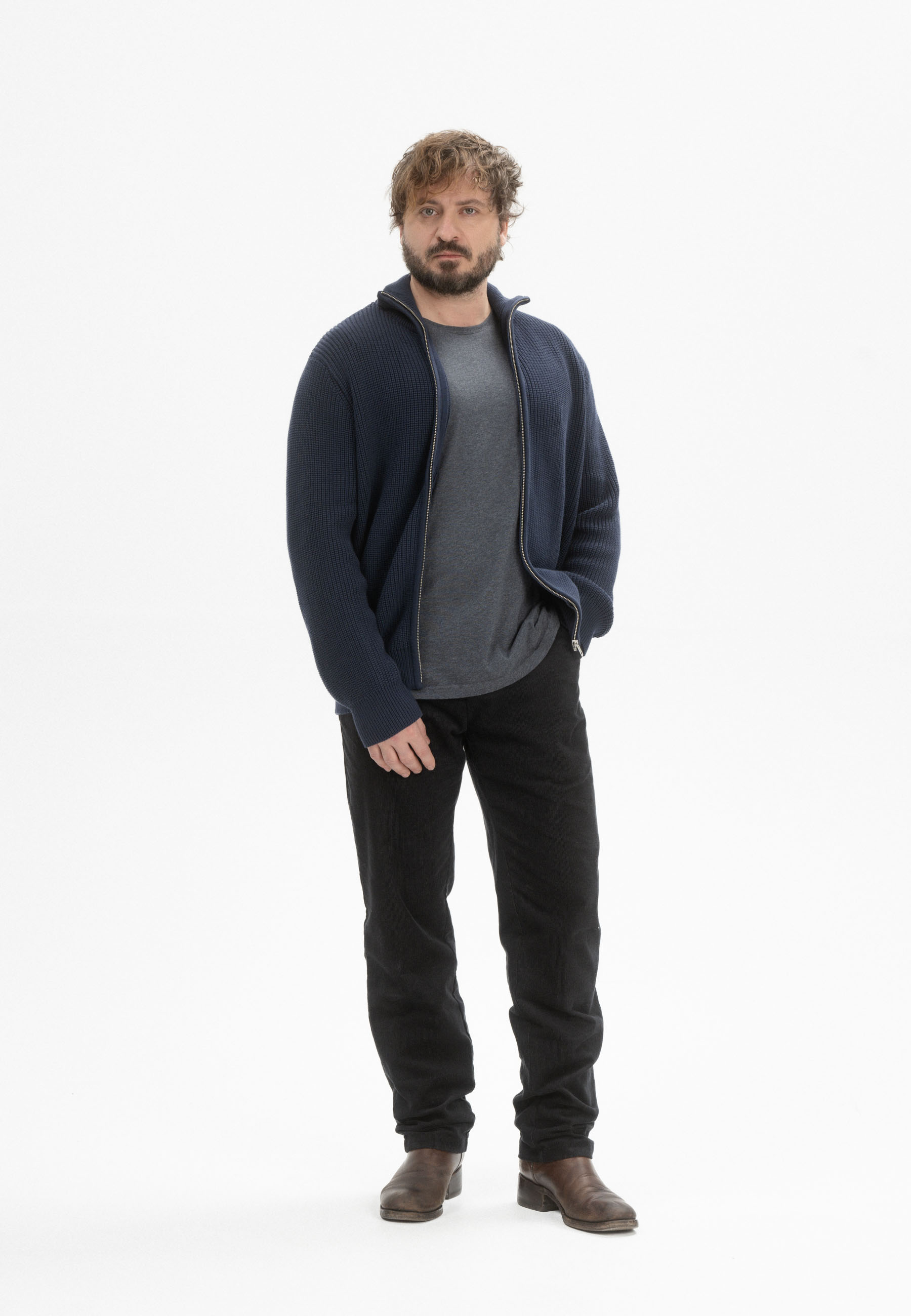 Rippstrick Jacke Modell: Taksh