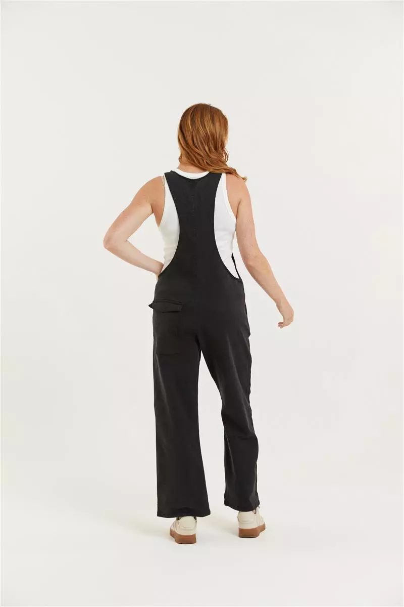 MaryLou_black_5 Tencel Latzhose Modell: Mary-Lou