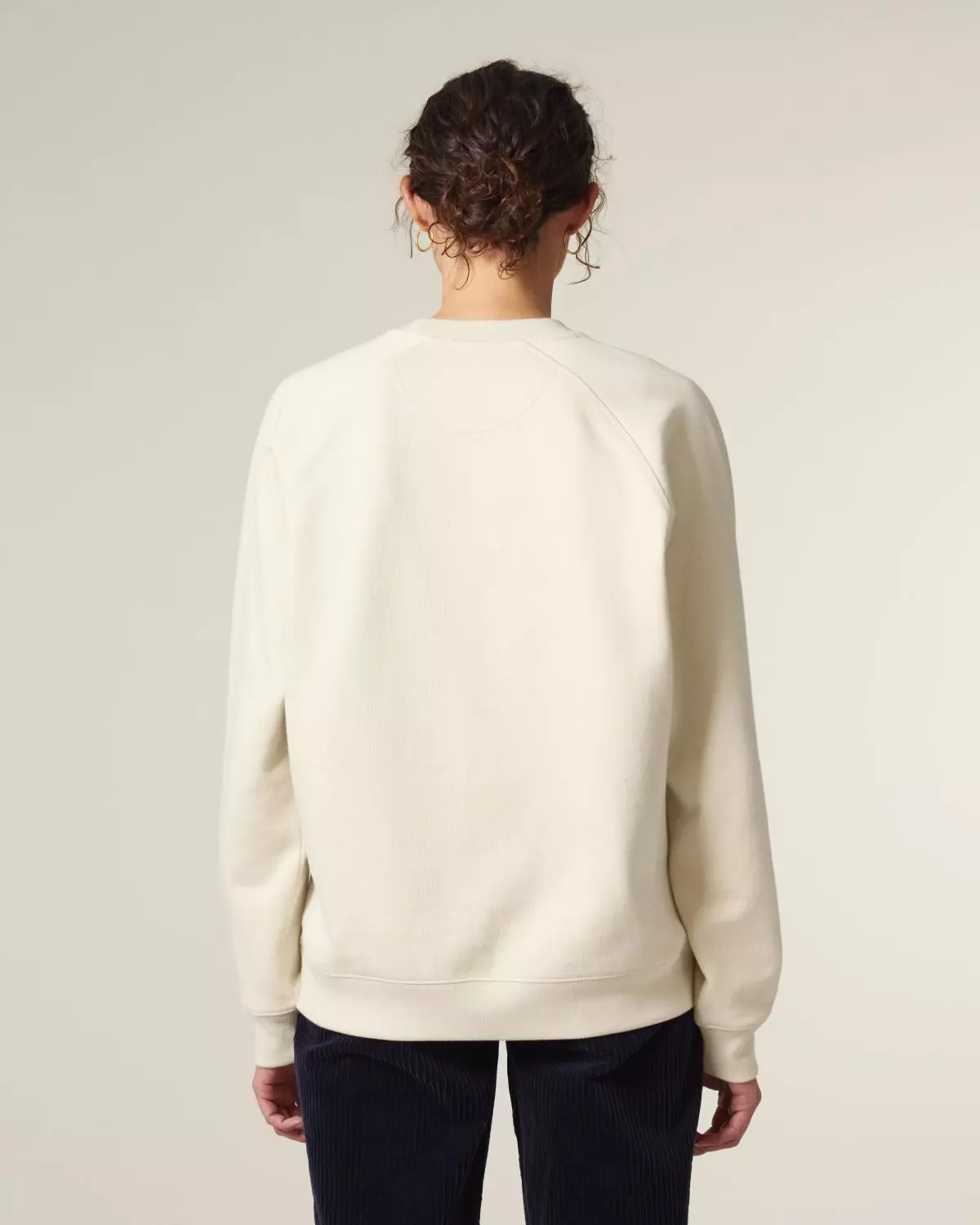 SBM5_STSU201_C054 Raglan-Pullover Modell: Knowles