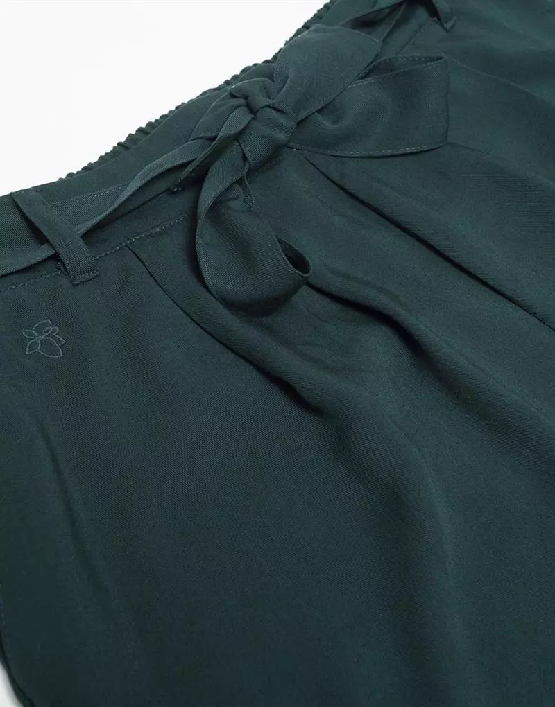 damen-short-lilly-forest-5 Ecovero Shorts Modell: Lilly