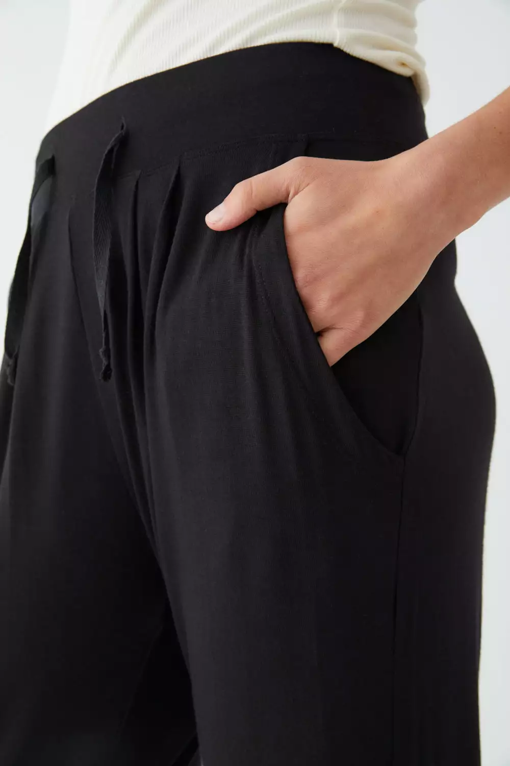31_3128.black_1800x1800 Bambus-Jogginghose Modell: Andy