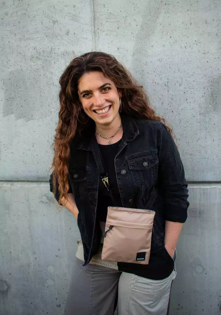 Cross-Body Bag Modell: Bob