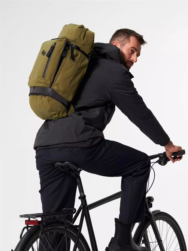 PPC-KOM-001-70100-pinqponq-Komut-Medium-Solid-Olive-54_990x.jpg?v=1690893527.jpg.jpg Rucksack Modell: Komut Medium