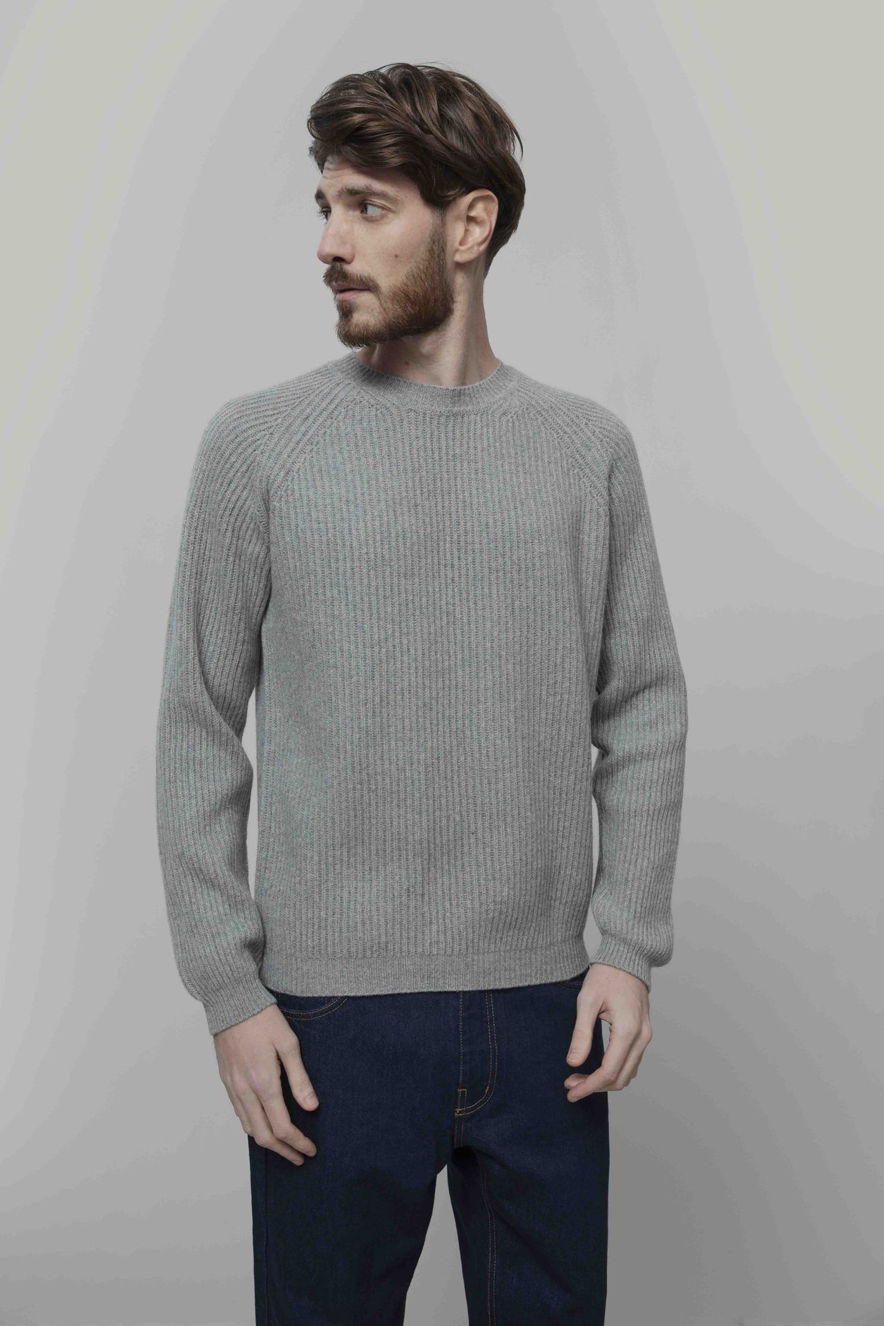 Grey Calce