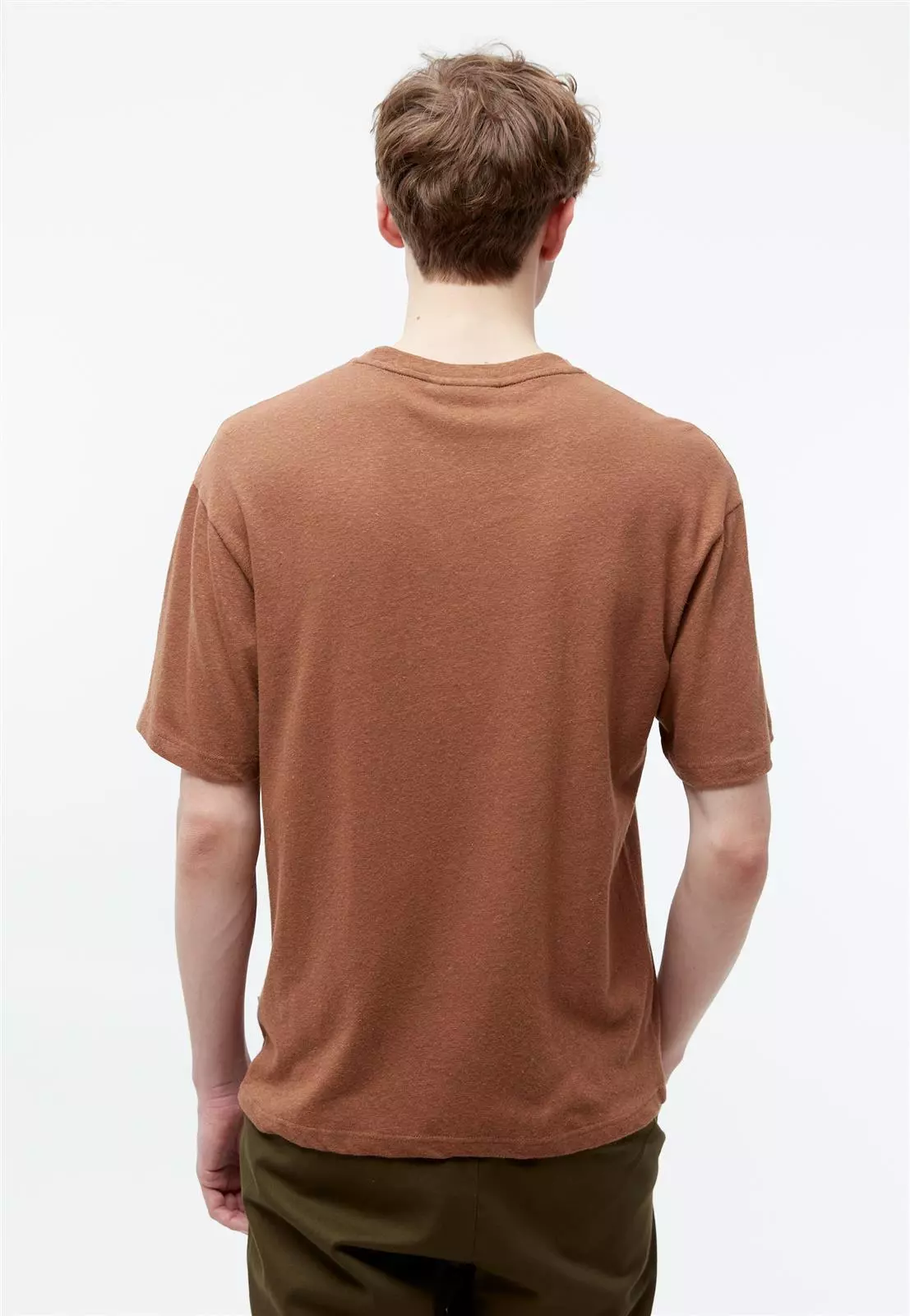 Leinen T-Shirt Modell: Lasse