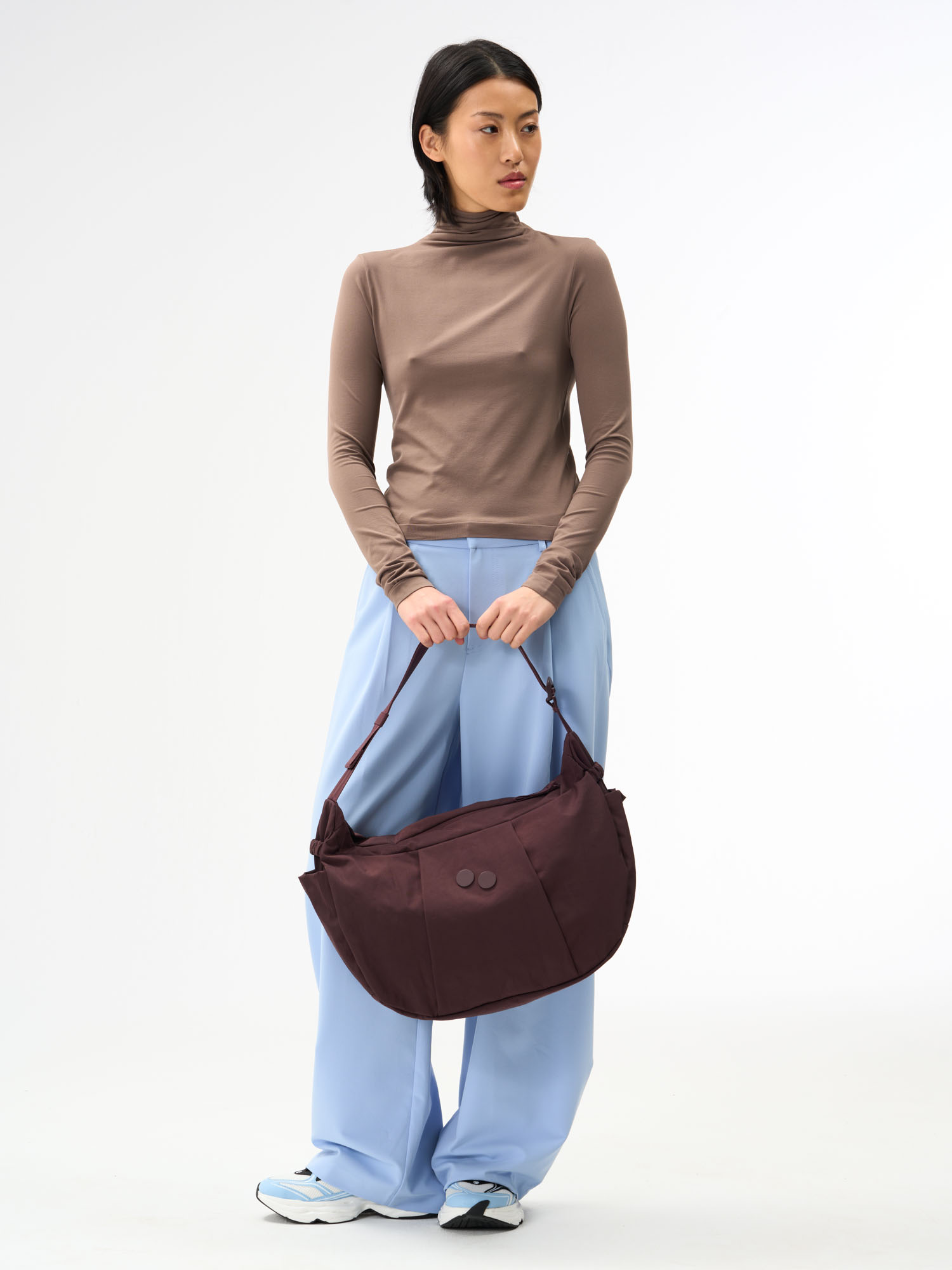 Crossbody Bag Modell: Krumm Large