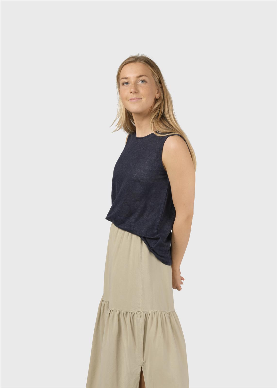 Leinen Tank Top Modell: Dee