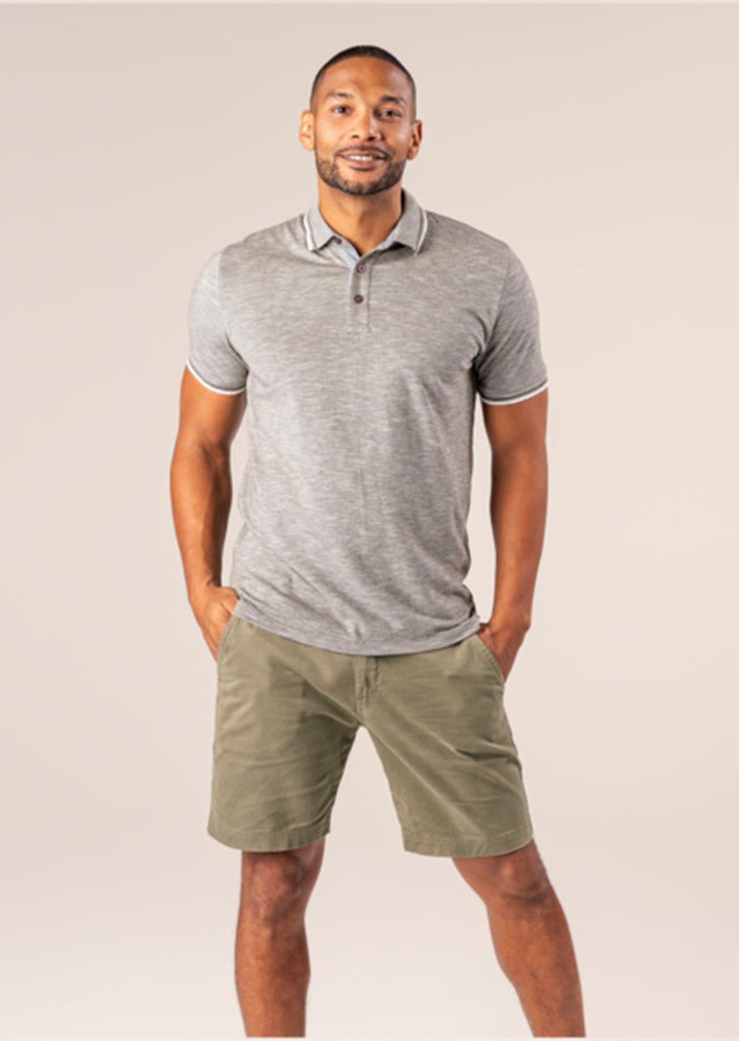 Shorts Modell: Mika