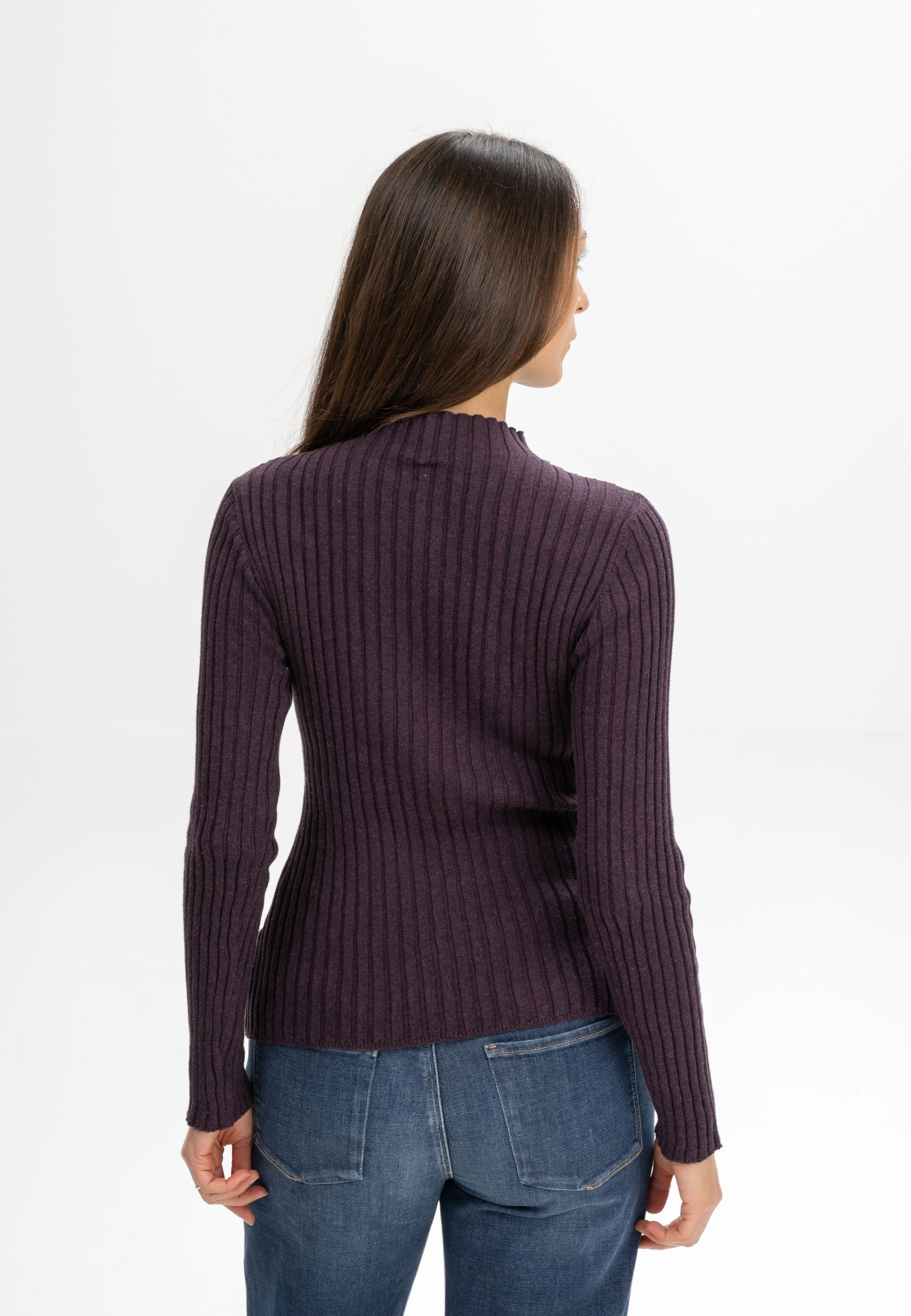 Geripptes Longsleeve Modell: Namari