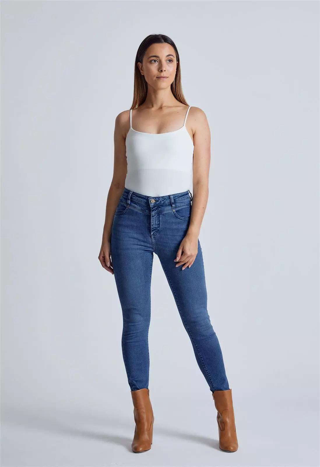 Flax and Loom Ecom photography9125.JPG High Waist Skinny Jeans Modell: Nina