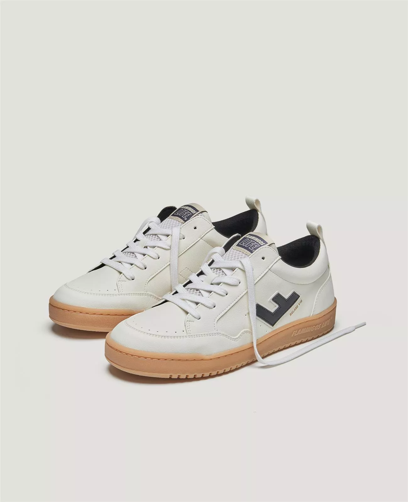 Sneaker Modell: Roland V.10