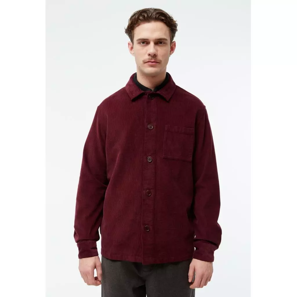 Cord-Overshirt Modell: Curt