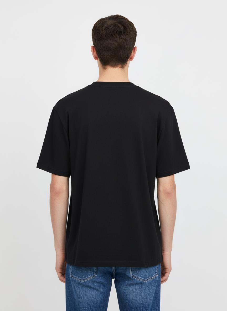 Besticktes T-Shirt