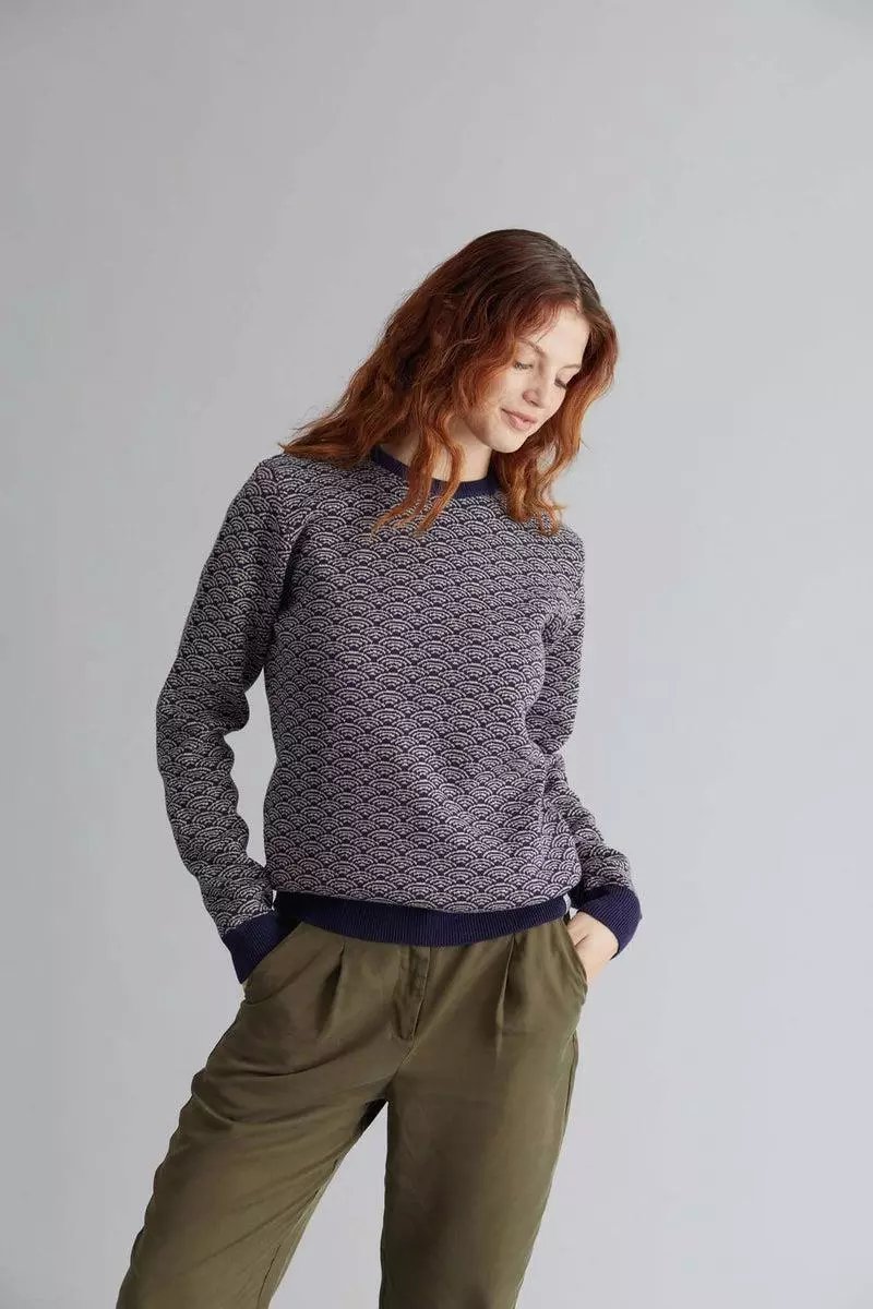 Pullover mit Wellen Modell: Tara GOTS