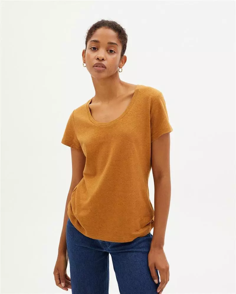 T-Shirt Modell: Hemp Regina