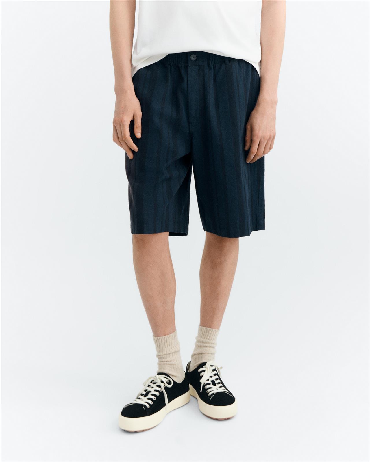 Gestreifte Shorts Modell: Gasper