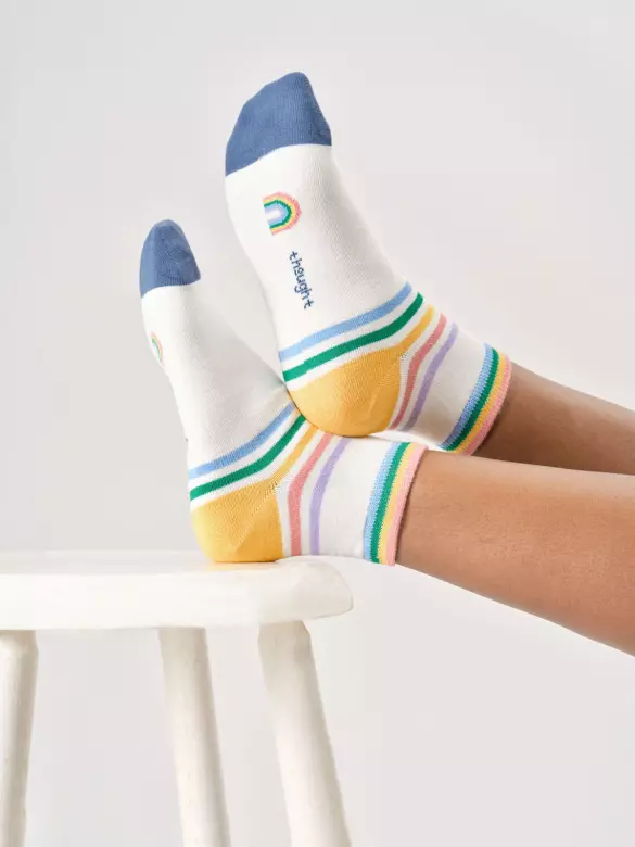 Socken Modell: Rainbow Stipe