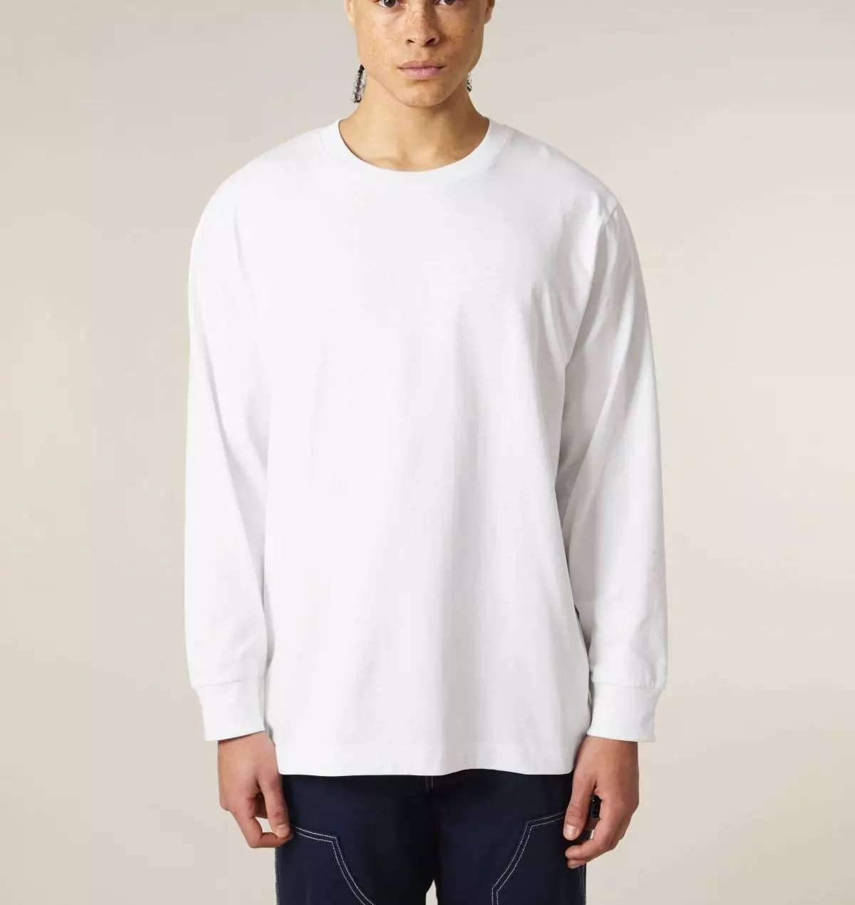 SFM1_STTU200_C001 Loose-Fit Longsleeve Modell: Free Longsleeve