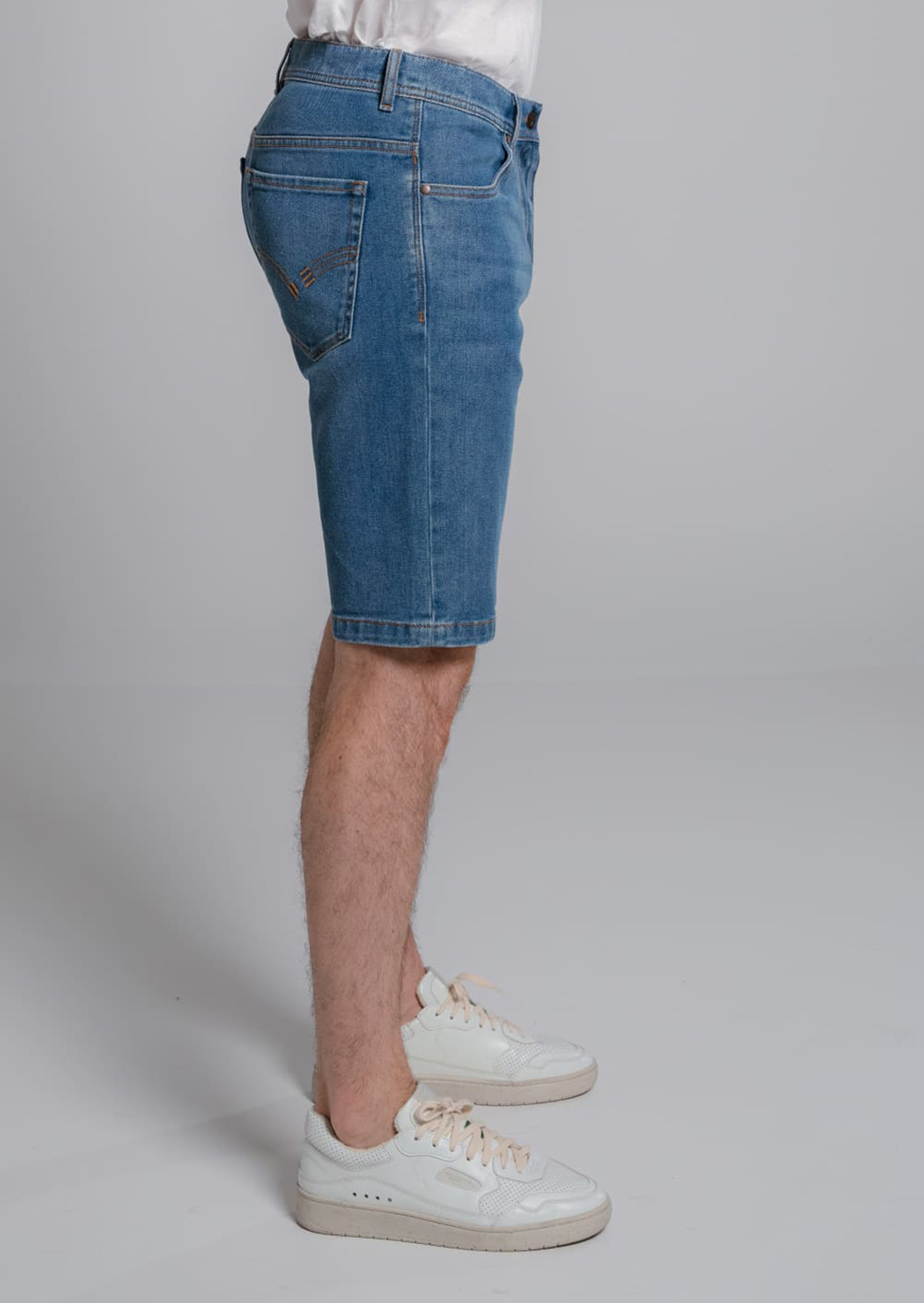 Denim Shorts Modell: Lin:us