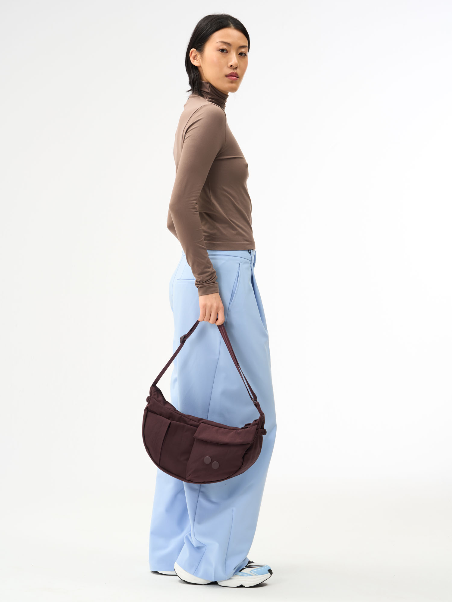 Crossbody Bag Modell: Krumm Large