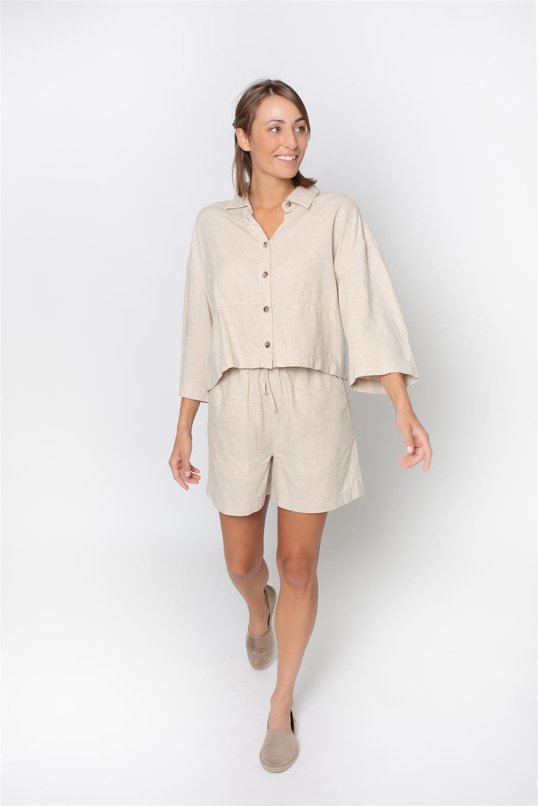 Leinen Overshirt Modell: Julia