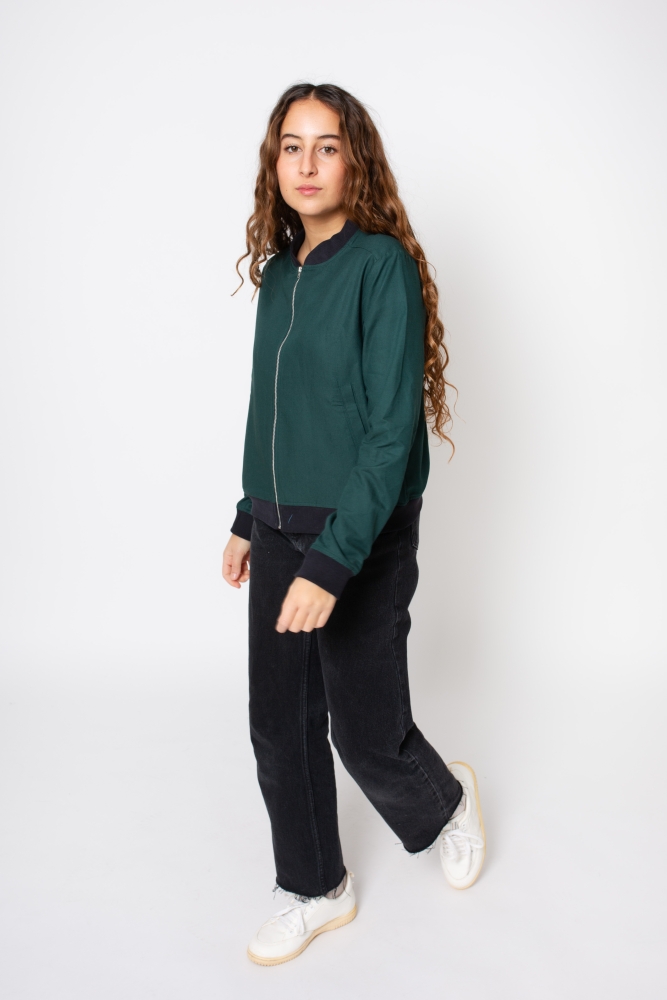 Ecovero Collegejacke Modell: Marry