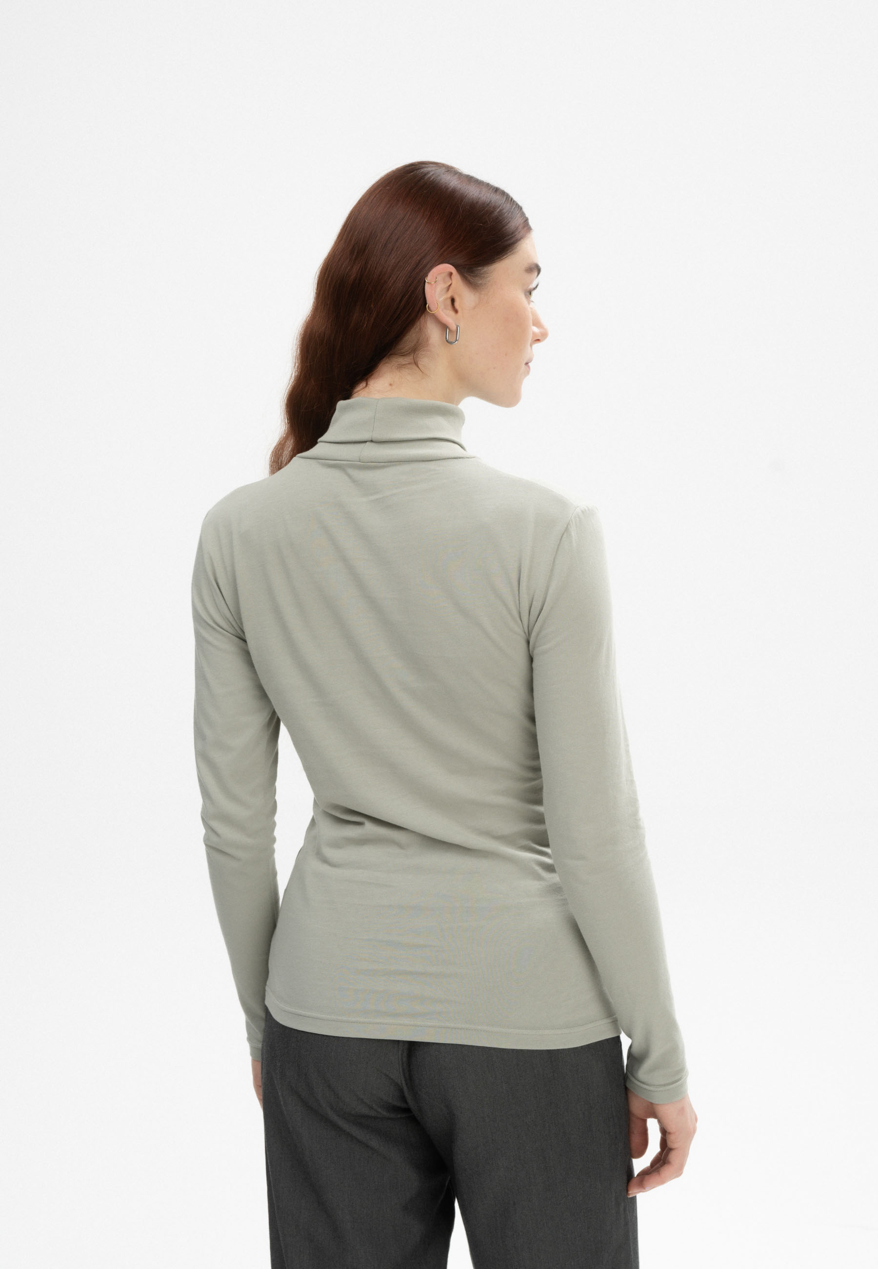 Rollkragen-Longsleeve Modell: Anchal