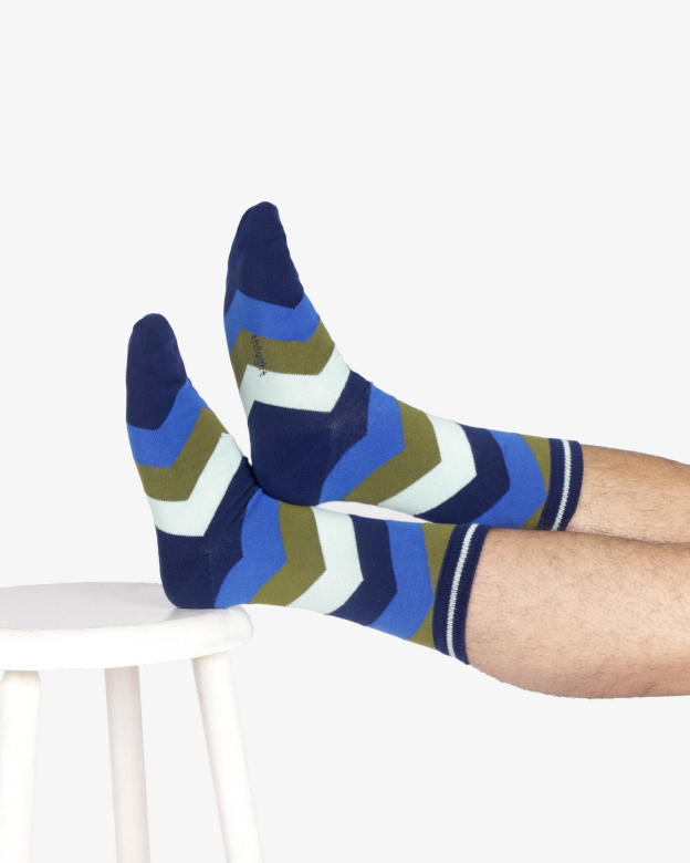 Socken Modell: Zic Zac Stripe
