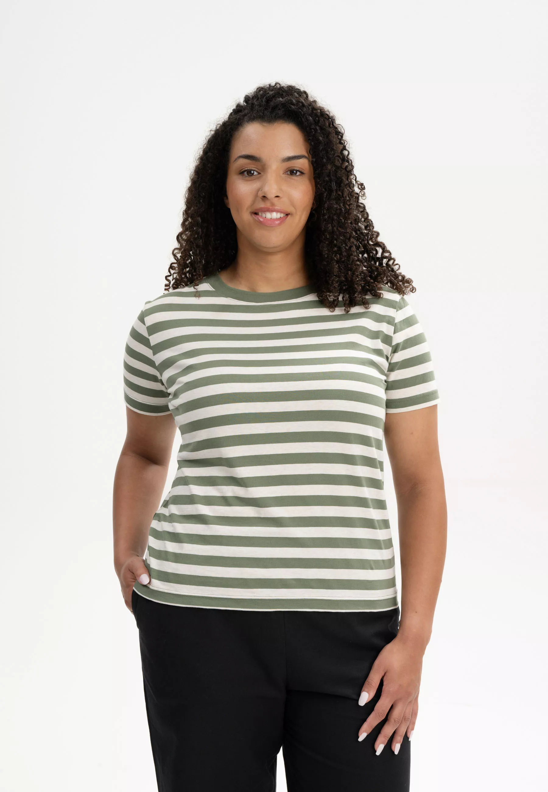 T-Shirt Modell: Khira Stripes GOTS
