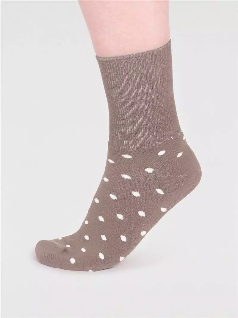 Socken Modell: Amara Spot Walker GOTS