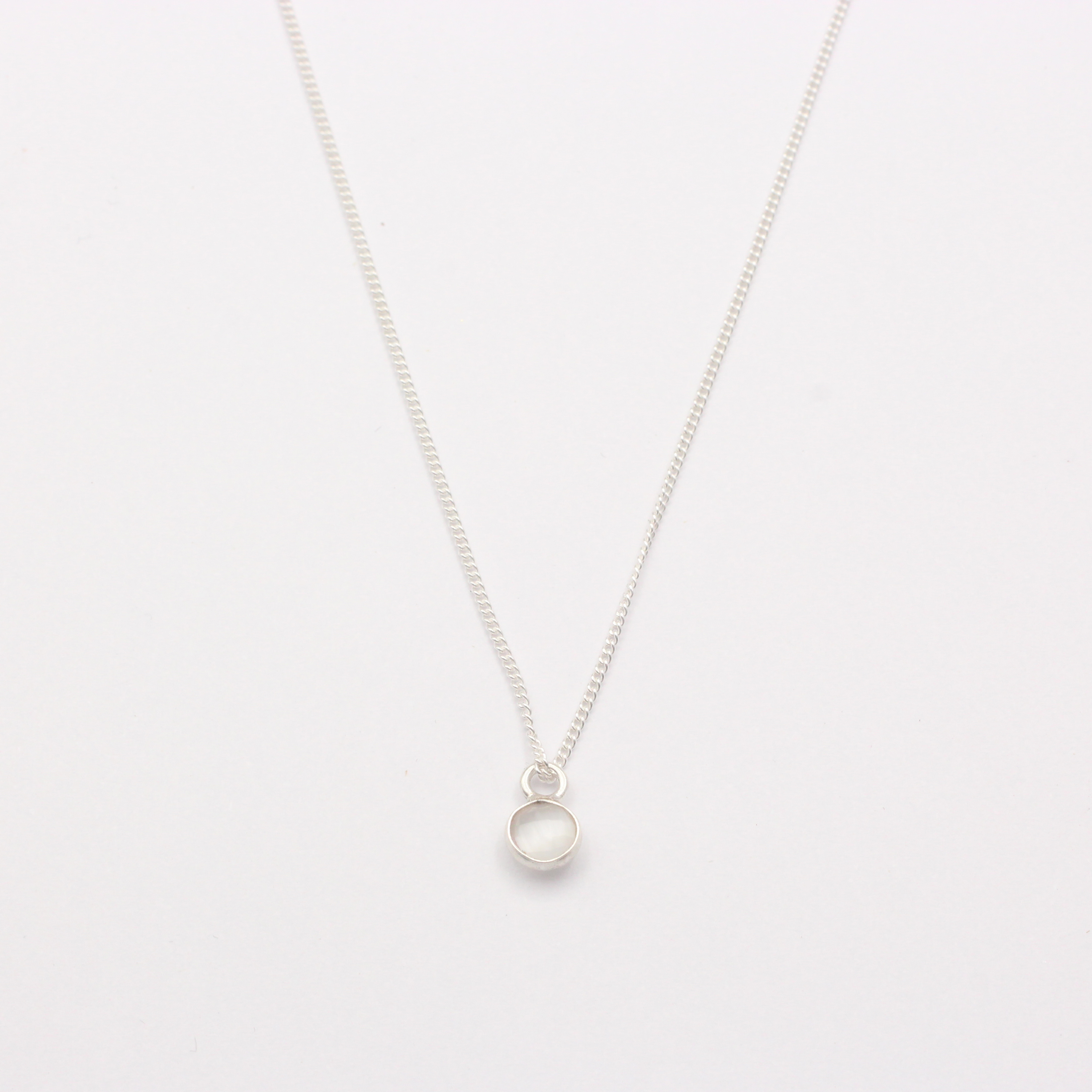 Kette Modell: Briolette Grey
