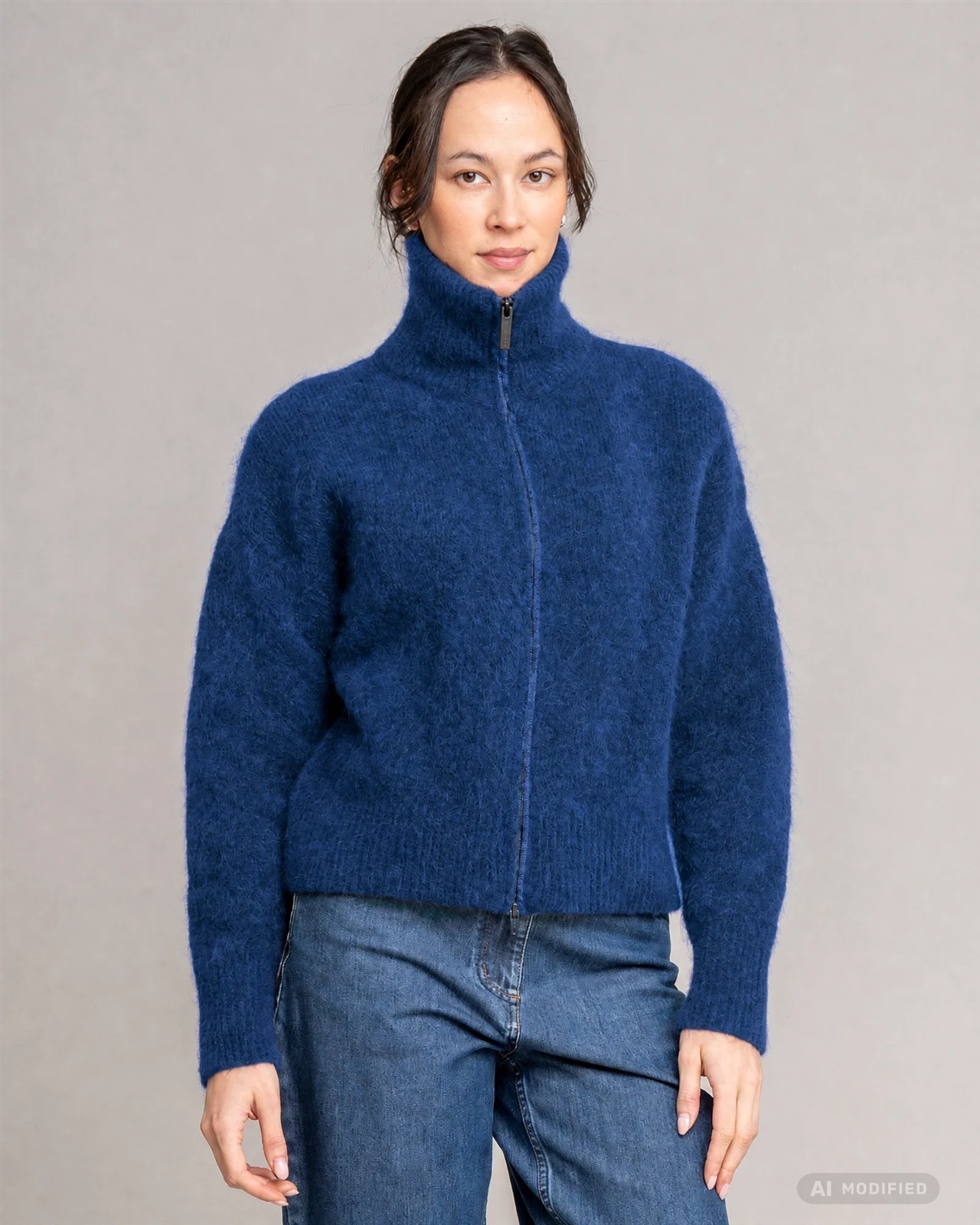 Mohair Cardigan mit Reißverschluss Modell: Susy