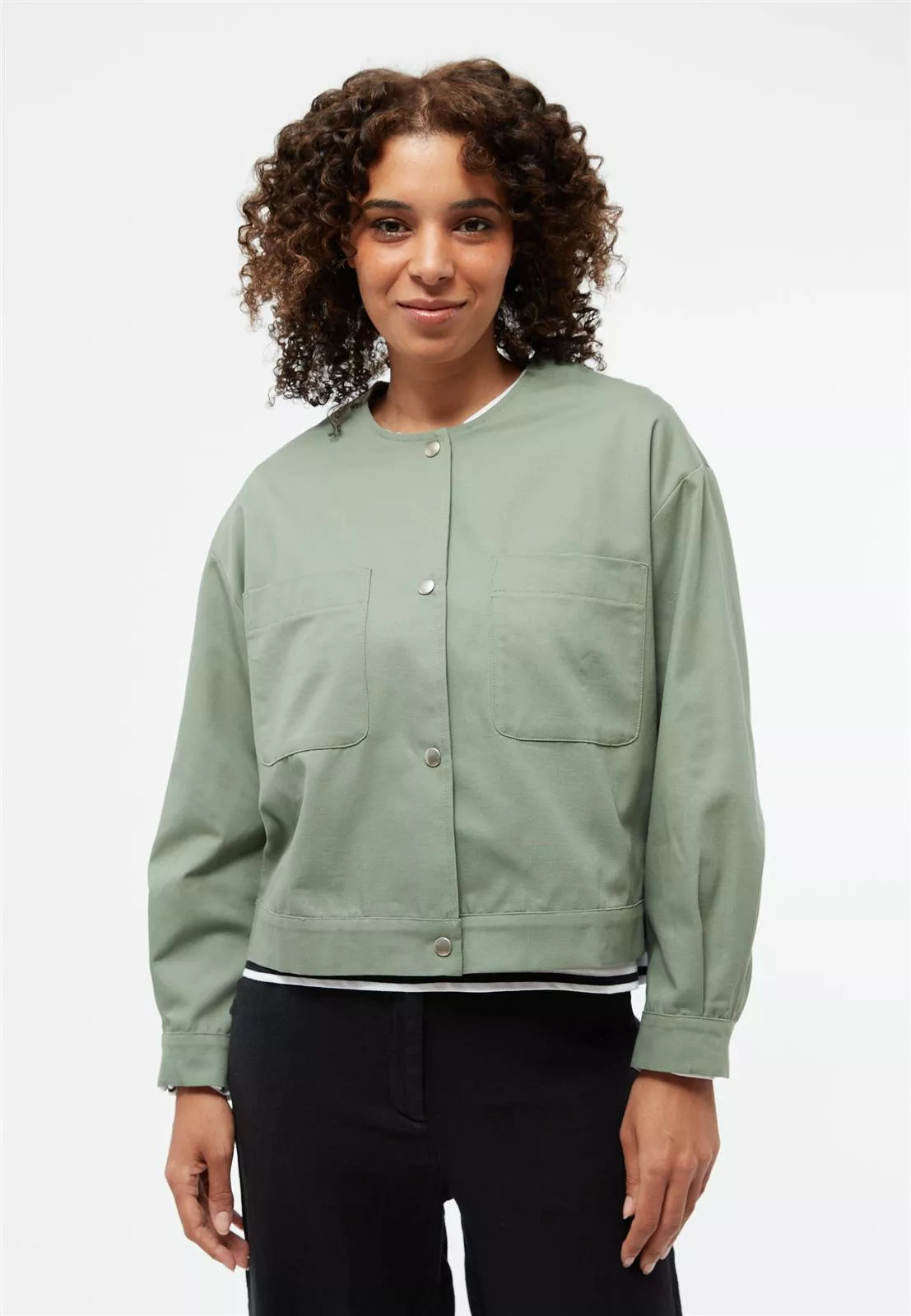 Leichte Jacke Modell: Anja