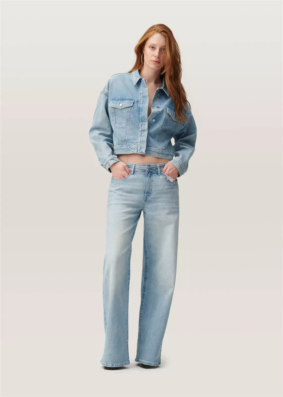 Linkbild zur Kategorie Damen Jeans