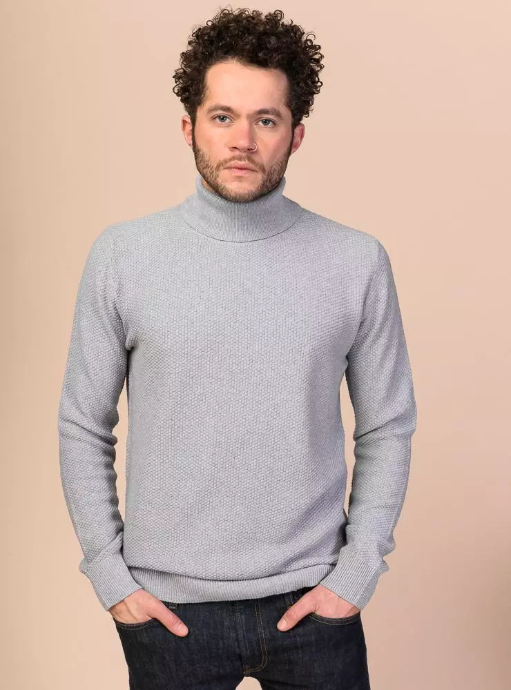 Rollkragen-Pullover Modell: Dilip GOTS