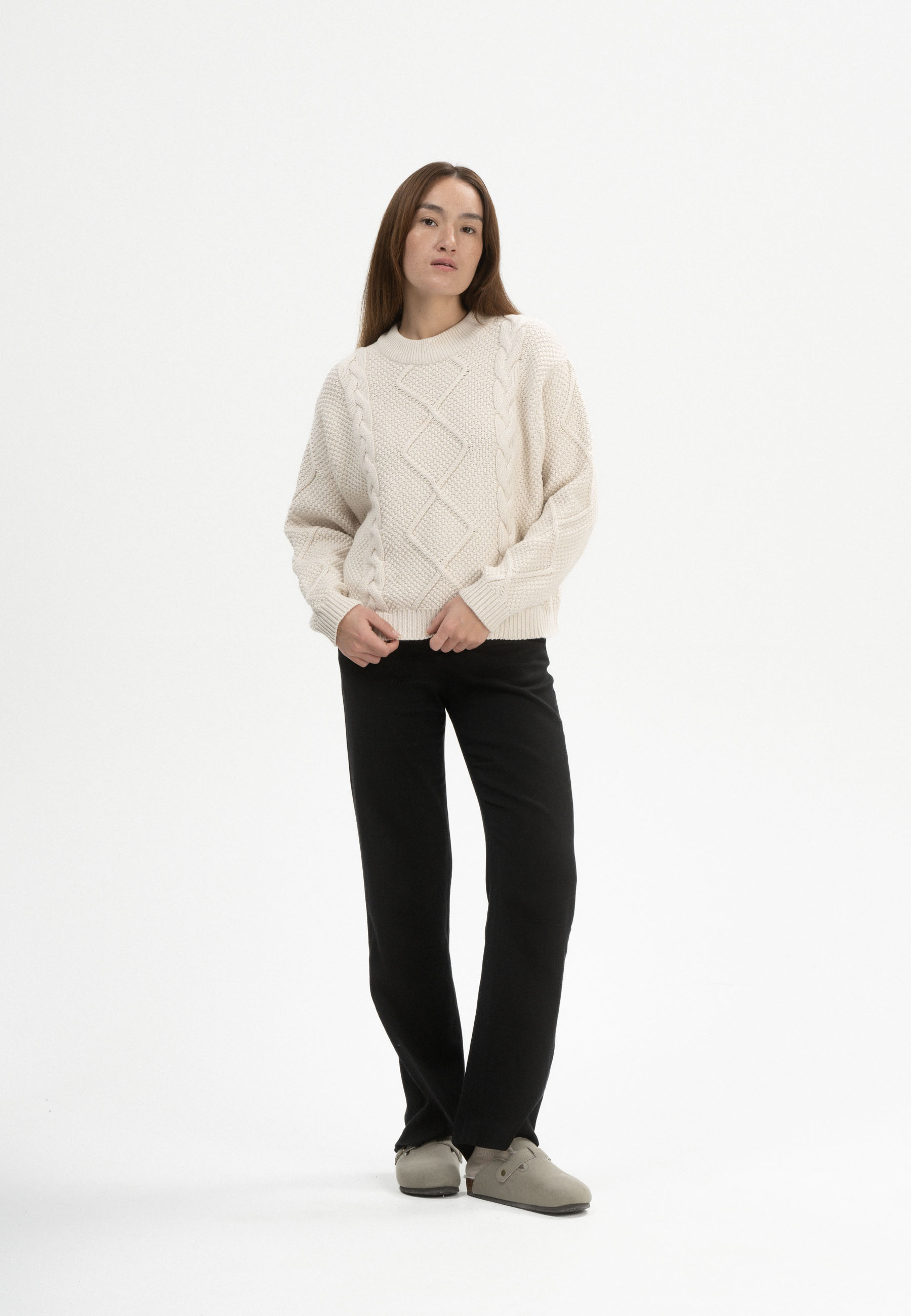 Zopfmuster Pullover Modell: Samaira