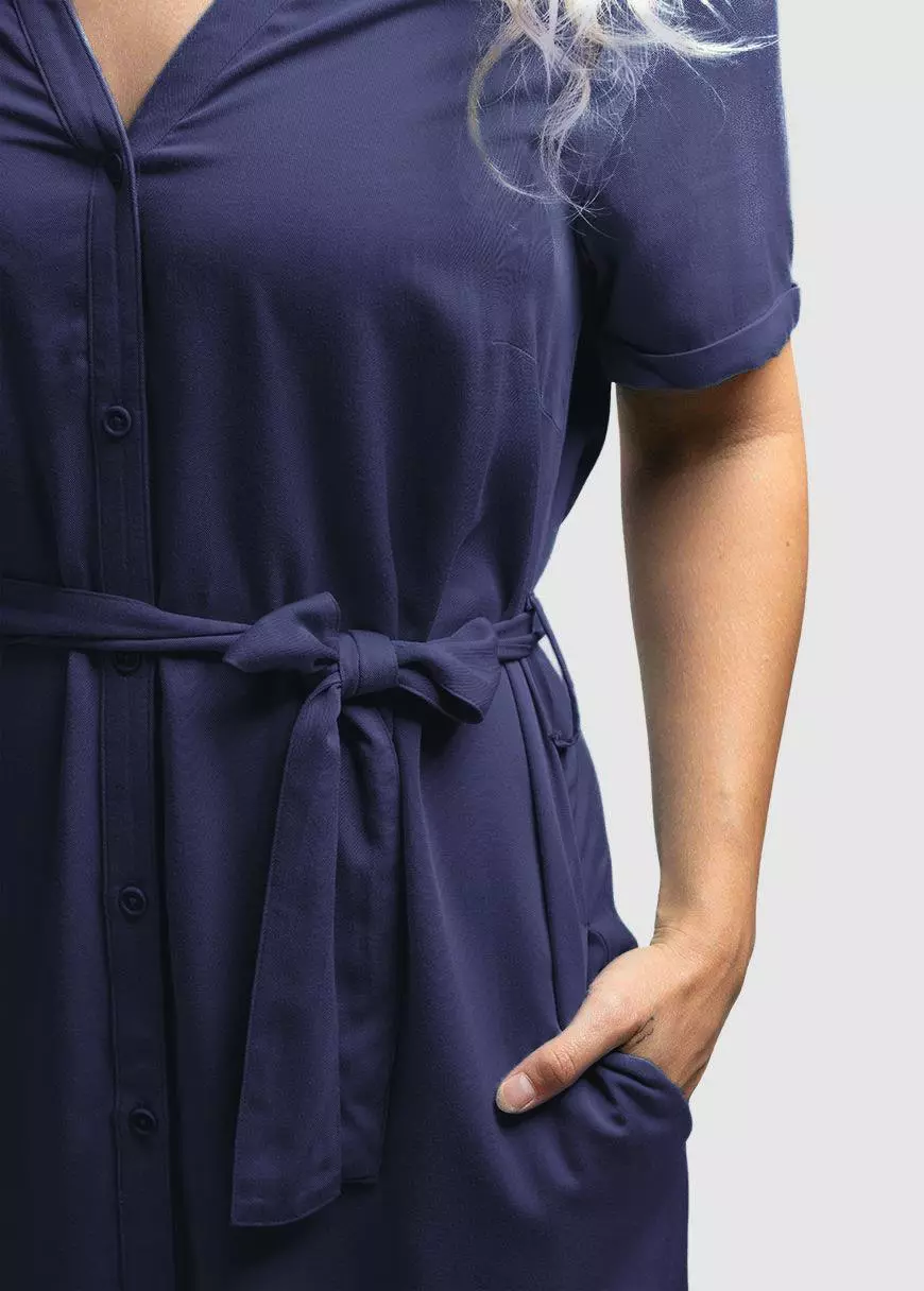 Ecovero Kurzarm-Kleid Modell: Finja